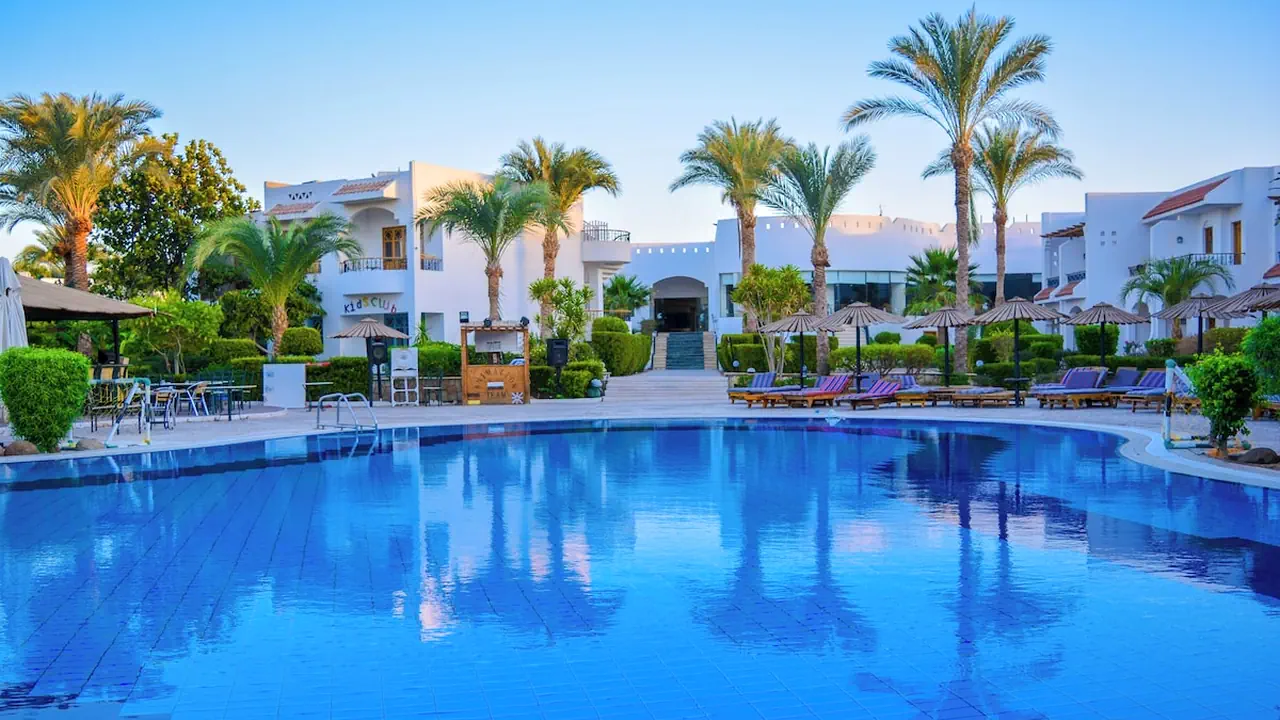 Dive Inn Resort